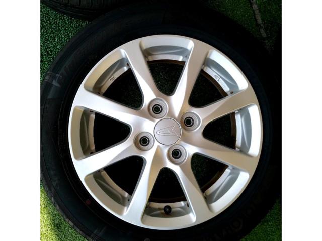 Genuine Daihatsu parts
Move genuine wheels + YOKOHAMA BluEarth-ES
ES32