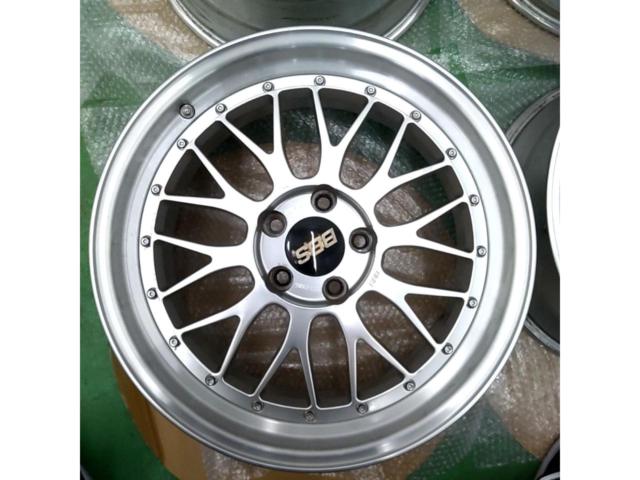BBS (Bee-Bees)
LM
LM114