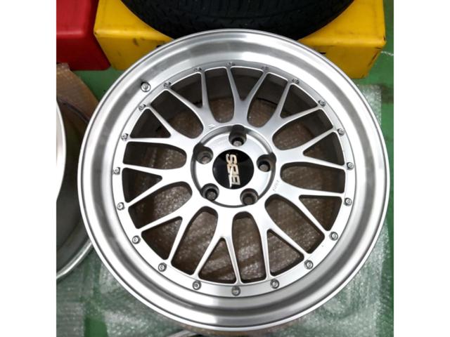 BBS (Bee-Bees)
LM
LM114