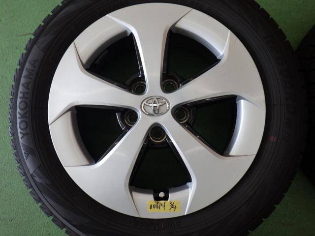 トヨタ純正(TOYOTA)  30系プリウス後期純正ホイール  + YOKOHAMA(ヨコハマ) ICE GUARD iG70