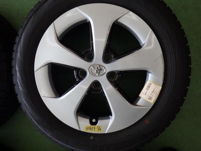 トヨタ純正(TOYOTA)  30系プリウス後期純正ホイール  + YOKOHAMA(ヨコハマ) ICE GUARD iG70