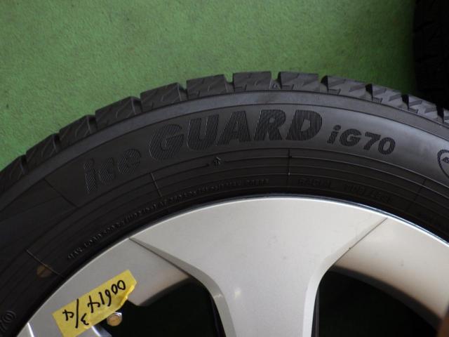 トヨタ純正(TOYOTA)  30系プリウス後期純正ホイール  + YOKOHAMA(ヨコハマ) ICE GUARD iG70