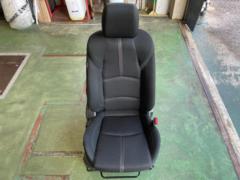 Mazda Genuine BM5FP
Acceleration
Genuine sheet
Driver side
