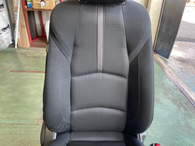 Mazda Genuine BM5FP
Acceleration
Genuine sheet
Driver side