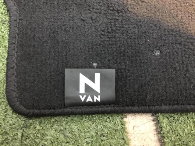 ホンダ純正(HONDA)N-VAN用フロアマット