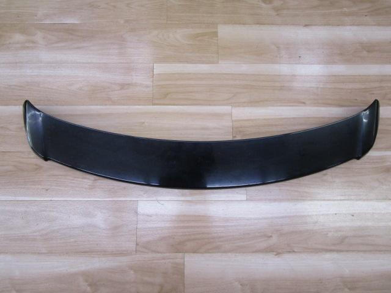 SUBARU
EXIGA
Original rear spoiler