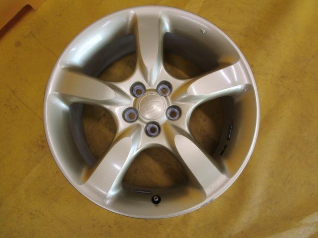SUBARU
Legacy Touring Wagon / BP5
Previous period
Original wheel