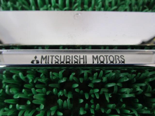 MITSUBISHI
Genuine option
Number frame set