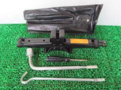 MITSUBISHI
Genuine car mounted panta jack