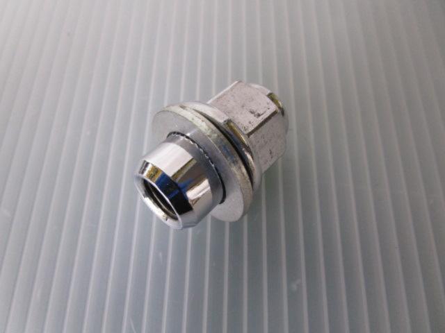 TOYOTA
Genuine nut M12xP1.5
20]