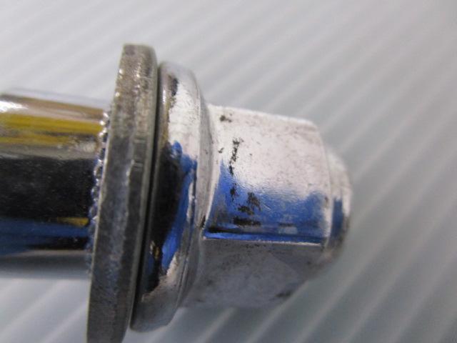 TOYOTA
Genuine nut M12xP1.5
20]