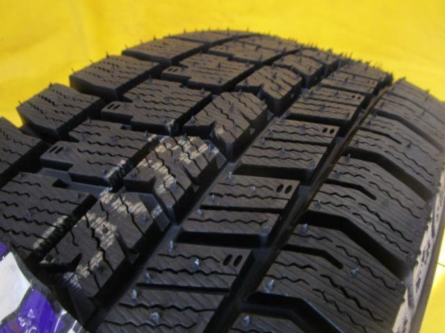 HONDA フリード/GT系 AIR EX 純正ホイール + GOODYEAR ICE NAVI8(2025年製造)
