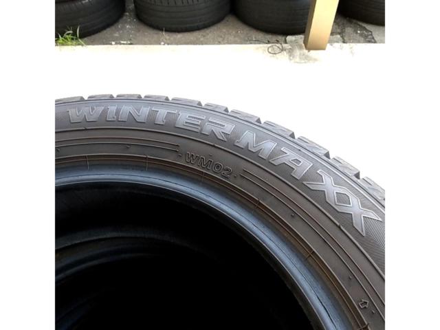 Blue container DUNLOP
WINTERMAXX
WM02
175 / 65R15