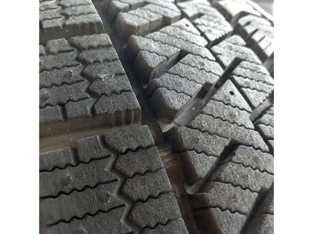 Blue container BRIDGESTONE
BLIZZAK
VRX2
165 / 55R15
Made in 2023
