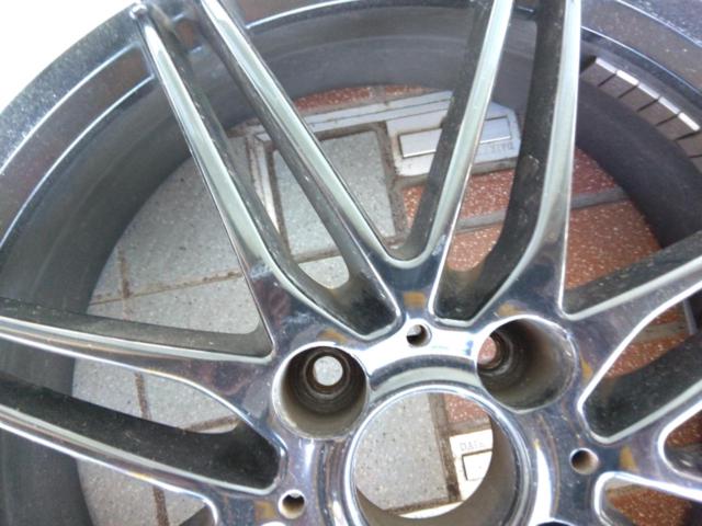 Unknown Manufacturer
Polished rim
Double 8-spoke
Wheel only four