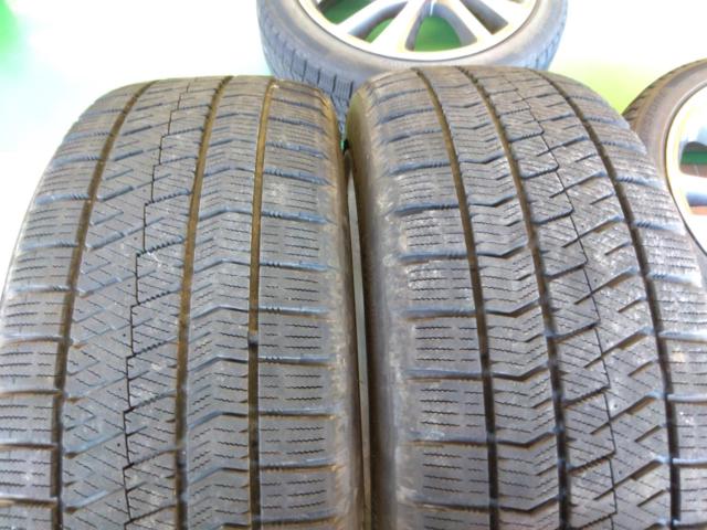 Subaru genuine VM series
Revu~ogu
Genuine wheels + BRIDGESTONE BLIZZAK
VRX2
215 / 45R18