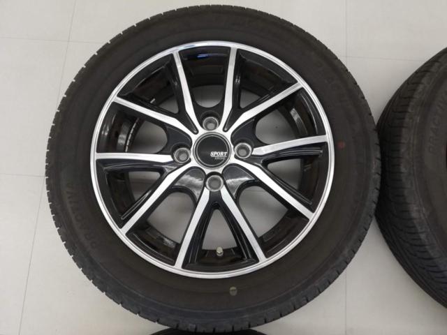 Yellow
HatSPORT
KRONE
+Yellow
MinistryPRACTIVA
155 / 65R14
75S