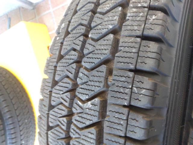 ABE SHOKAI  La-Strada + BRIDGESTONE VL10 145/80R12 LT
