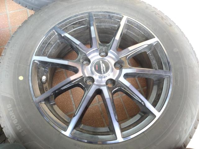 A-TECH
SCHNEIDER
+
BRIDGESTONE VRX3
215 / 60R16