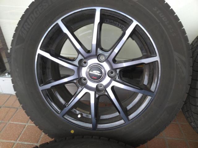 A-TECH
SCHNEIDER
+
BRIDGESTONE VRX3
215 / 60R16