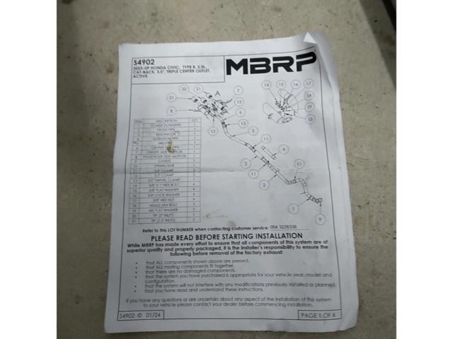 ☆低走行品 美品☆ MBRP ARMOR PRO ACTIVE S49023CF シビックタイプR/FL5 オールステンレス製 キャットバック(触媒後全交換)マフラー 3本だしカーボン出口