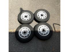 For mini trucks/mini vans!
Manufacturer unknown
Steel multi-wheel + YOKOHAMA
ICE
GUARD
iG91