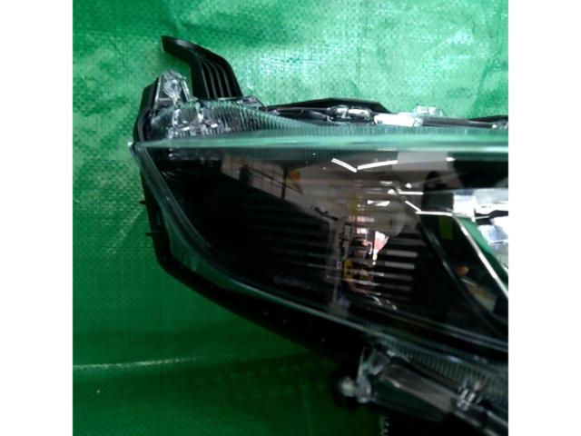 【ダイハツ純正】LEDヘッドライト 右側(RH) ムーヴ Xグレード/LA850S