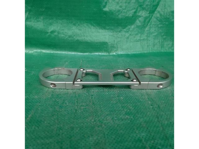 Other front fork stabilizers
Zephyr 1100/XJR1200/XJR1300 etc.