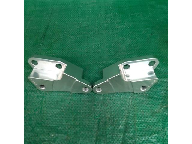 ACTIVE Caliper Support
(Brembo
(Compatible with 40mm pitch and large rotor diameter)
26.5mm offset specification
GSX1100S (FE not available)