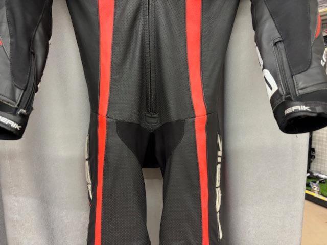 ☆値下げしました☆ BERIK RACE-DEP 2.0 Mサイズ(お客様情報)