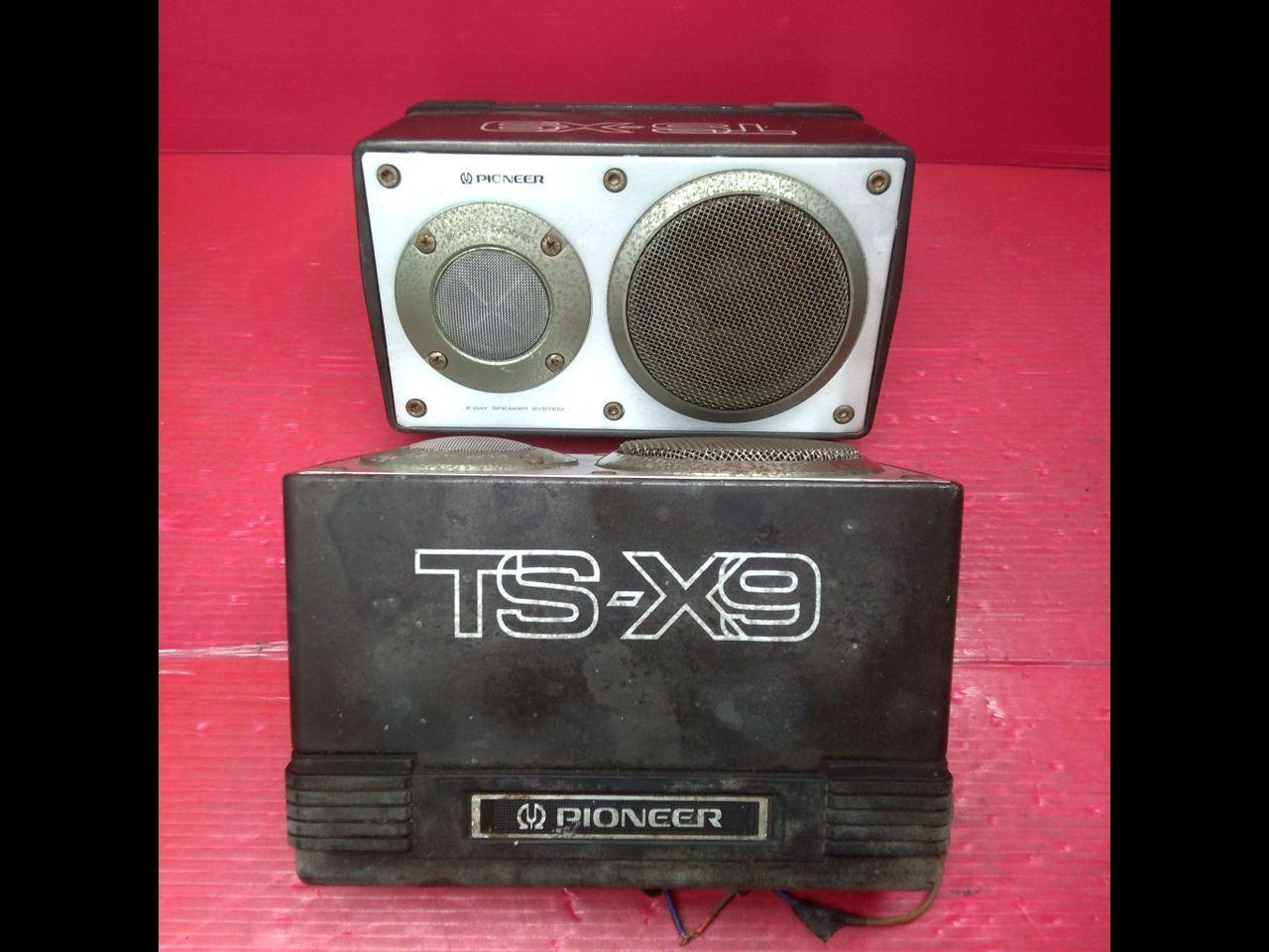 Defective PIONEER TS-X9
Lonesome Cowboy
Standing speaker