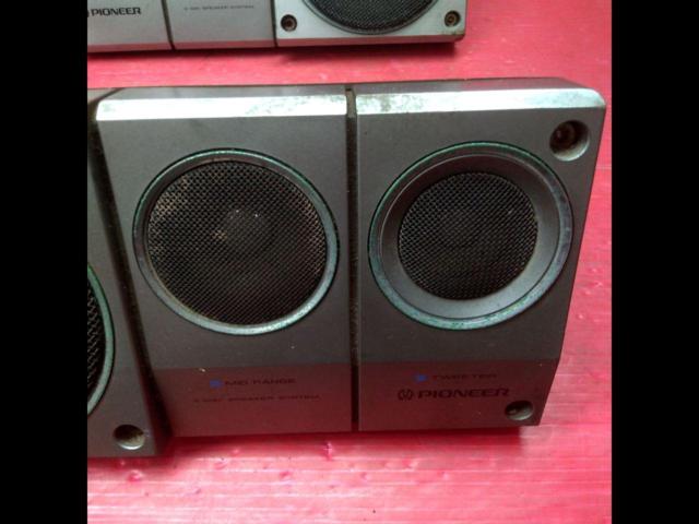 Defective PIONEER TS-X8
Lonesome Cowboy
Standing speaker