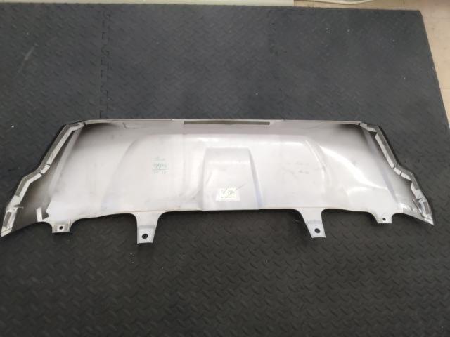 We're in the red... TRD (Toyota Racing Development)
GR Front Bumper Cover
HILUX
Hyrax
GUN 125
(2020.8
Late model)