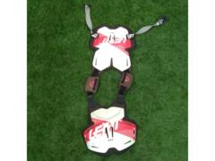Leatt (Liat)
Chest
Protector
Twenty five
ROX