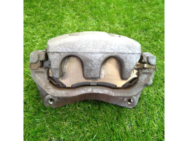Front only - Subaru genuine parts
WRX
S4
Genuine brake caliper