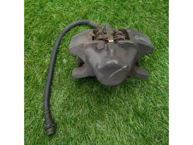 TOYOTA (Toyota)
Mark Ⅱ / JZX110
Genuine
Rear brake caliper
Right and left
2 split