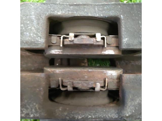 TOYOTA (Toyota)
Mark Ⅱ / JZX110
Genuine
Rear brake caliper
Right and left
2 split