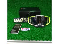 Hundred percent
ARMEGA
Goggle
Deker (Goggle Decker)
Mirror silver lens