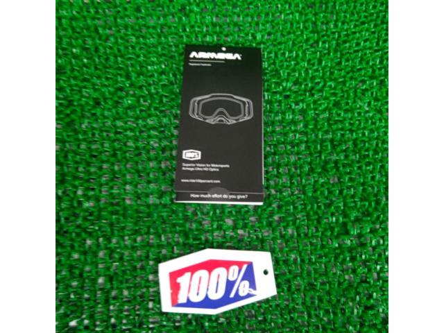 Hundred percent
ARMEGA
Goggle
Deker (Goggle Decker)
Mirror silver lens