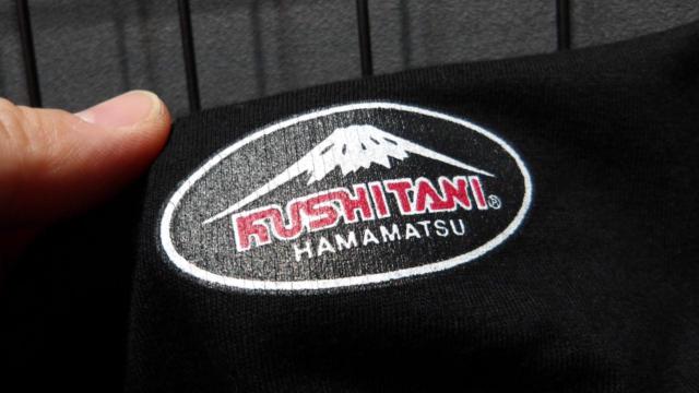 Size: M KUSHITANI
P-5083
Vintage Logo Long-Sleeve T-Shirt