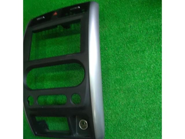 【スズキ純正(SUZUKI)】JB23W系ジムニー 純正オーディオパネル