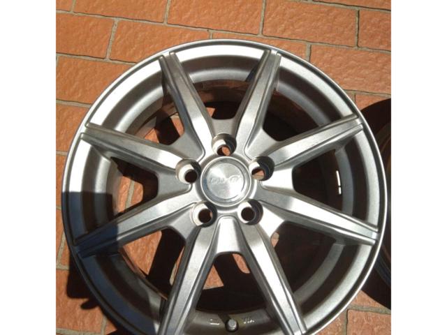 Wheels only: YOKOHAMA
LAYCEA
Spoke wheels