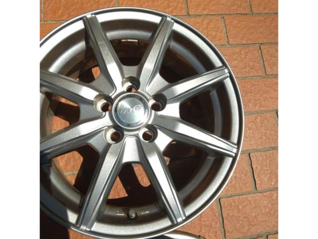 Wheels only: YOKOHAMA
LAYCEA
Spoke wheels
