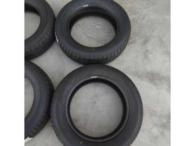 タイヤのみ【BRIDGESTONE】LUFT RV2  215/60R17 4本セット