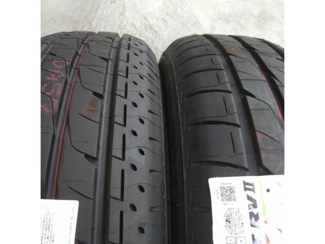 タイヤのみ【BRIDGESTONE】LUFT RV2  215/60R17 4本セット