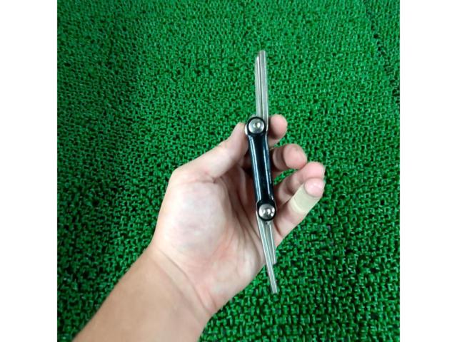※開閉動作重い メーカー不明 マルチツール