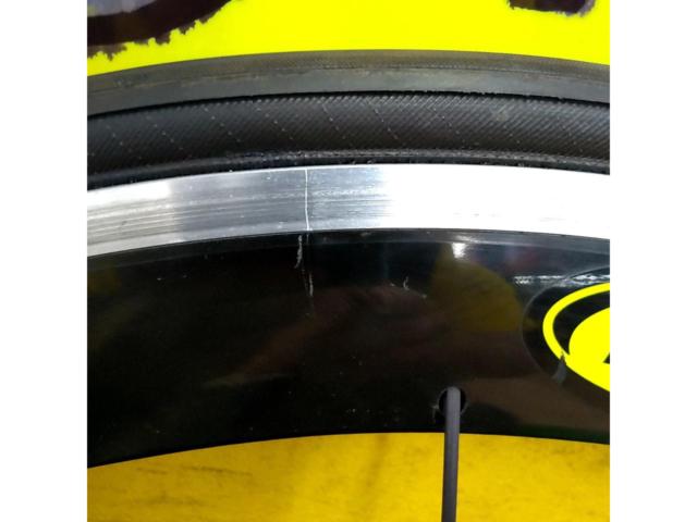 MAVIC COSMIC CARBONE SSC 700C 11S チューブラーホイール前後セット