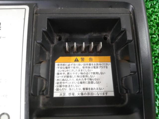 YAMAHA X92-10 リチウムイオンバッテリー充電器