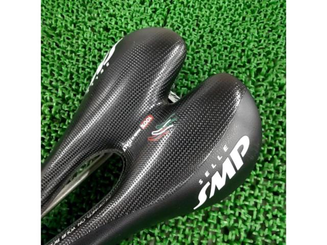 selle smp HELL サドル