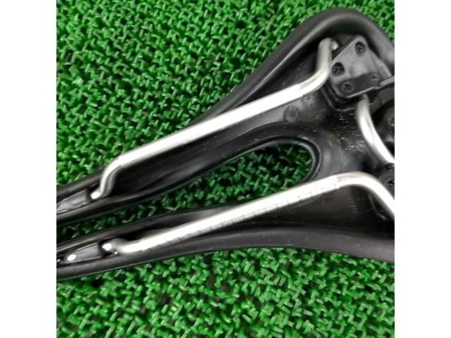 selle smp HELL サドル